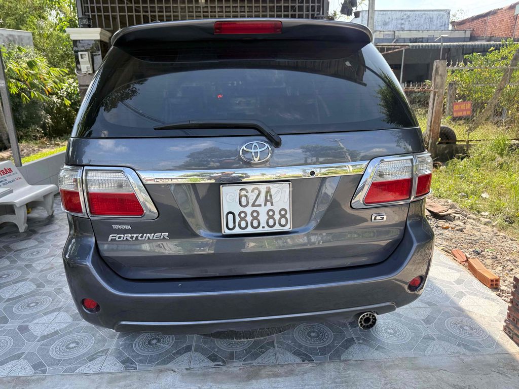 Toyota Fortuner máy dầu số sàn. Mua bán Ô tô tại Quận Cái Răng Cần Thơ được đăng bởi HÙNG NGUYỄN hình 12