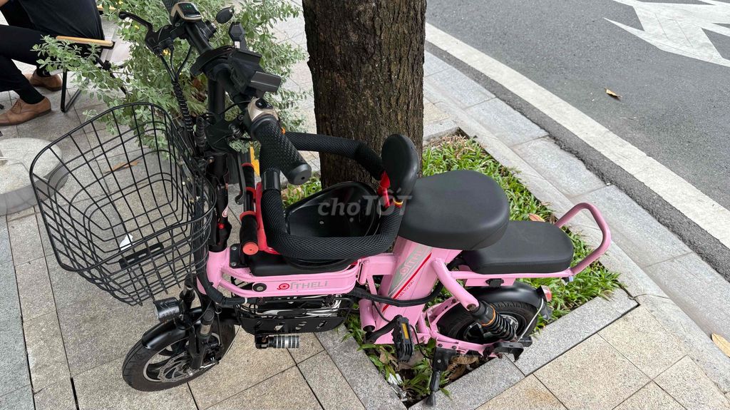 Xe đạp điện gấp gọn THELI pin 15A.. Mua bán Xe điện tại Thành phố Thủ Đức Tp Hồ Chí Minh được đăng bởi Út hình 4
