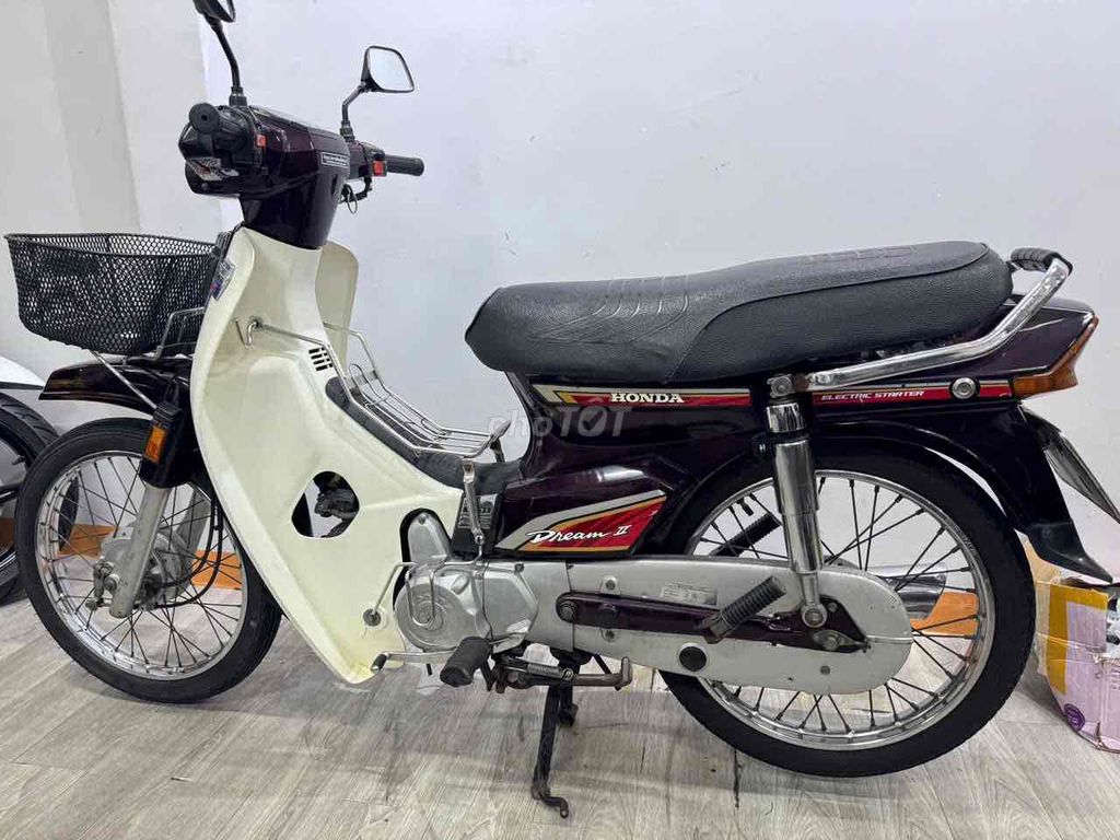Honda Dream Thái Hàng sưu tầm 12/1999