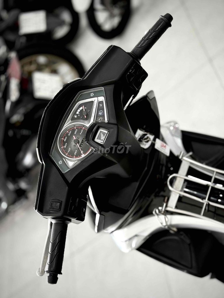 AirBlade110 2009 zin êm ( Hỗ trợ Trả GÓP ) 🔥🔥🔥. Mua bán Xe máy tại Thị xã Phú Mỹ Bà Rịa - Vũng Tàu được đăng bởi Cửa Hàng Xe Máy Phú Mỹ hình 9