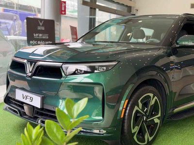 VF9 BÙN NỔ SIÊU HẤP DẪN!NHẬN XE 200TR ĐỒNG. Mua bán Ô tô tại Quận 1 Tp Hồ Chí Minh được đăng bởi Kỳ