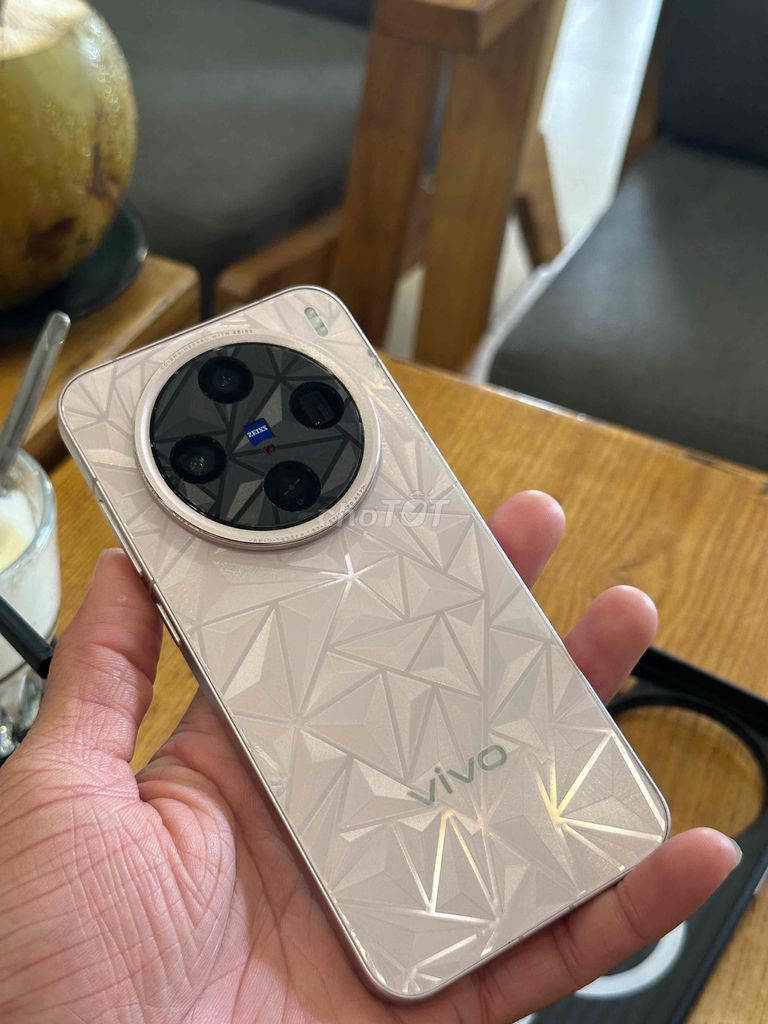 Vivo X200 Pro mini 16/512GB Hồng cần bán ạ. Mua bán Điện thoại tại Quận Bình Tân Tp Hồ Chí Minh được đăng bởi Hoàng hải hình 1