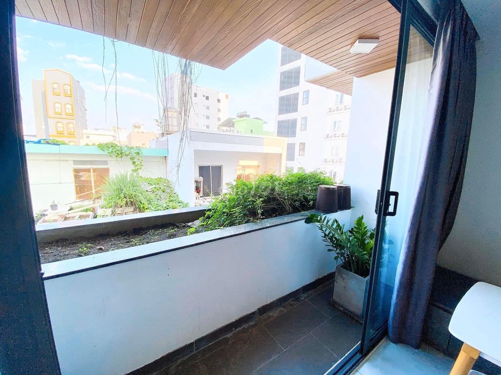 Cosy 1-bedroom apartment with balcony on Võ Văn Kiệt — photo 5