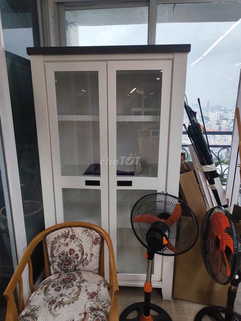 Thanh lý tủ trưng bày Gỗ sồi tự nhiên . Mua bán Tủ, kệ gia đình tại Quận Gò Vấp Tp Hồ Chí Minh được đăng bởi MY hình 1