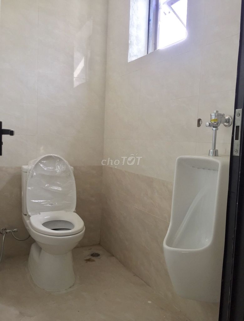 Cho thuê văn phòng phố đại cồ việt,hai bà trưng hà nội,dtsd 55m2,