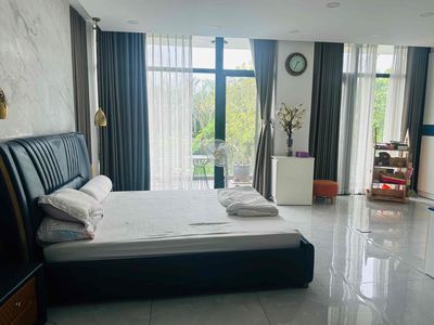Аренда · 4 комн. · 205 м² · Thành phố Thủ Đức, ул. Dương Đình Hội