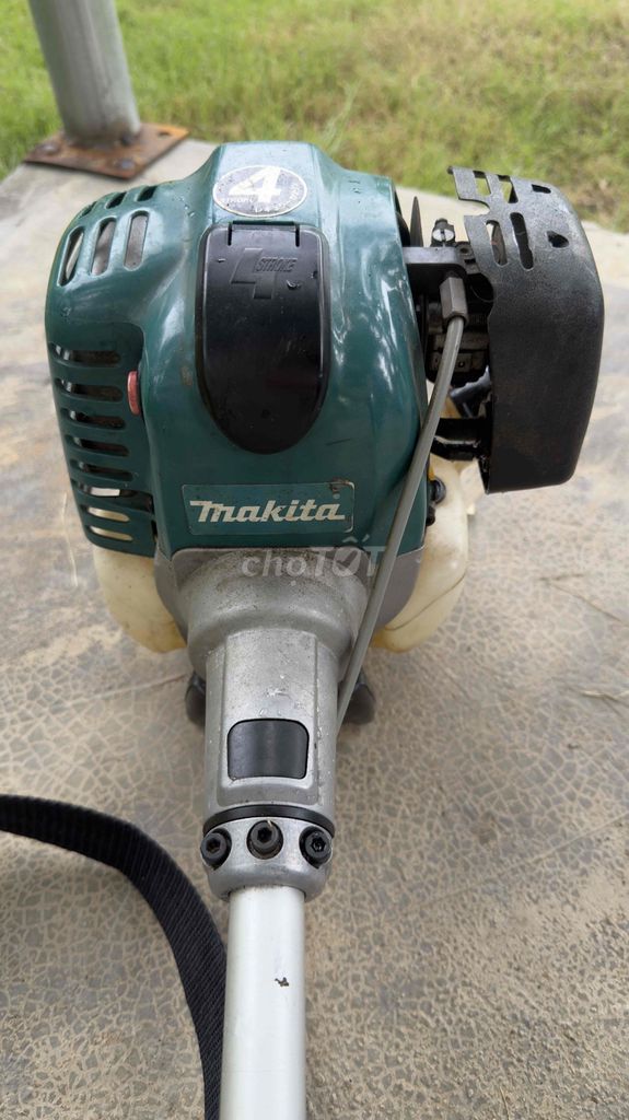 Máy cắt cỏ Makita MEM427T 4 thì Nhật. Mua bán Đồ chuyên dụng, Giống nuôi trồng tại Huyện Định Quán Đồng Nai được đăng bởi Trần Mai Khanh hình 1