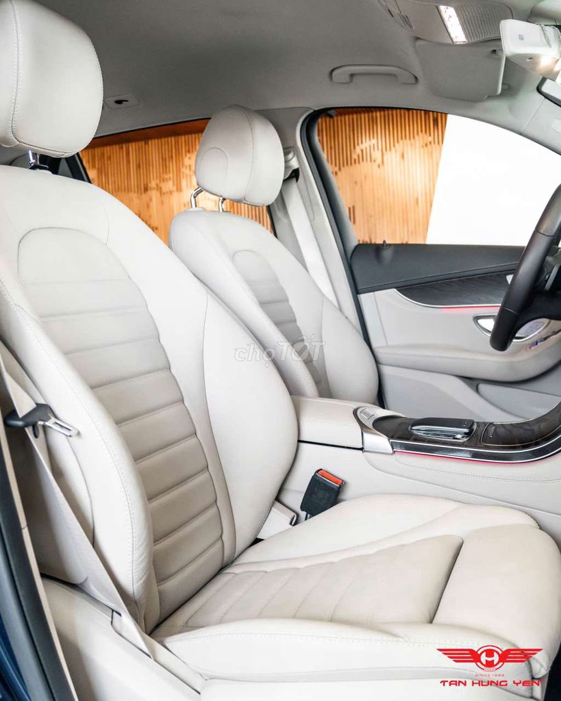 💙 Mercedes GLC2004matic 💙Sản xuất 2020 2 vạn km. Mua bán Ô tô tại Quận Hải Châu Đà Nẵng được đăng bởi TÂN HƯNG YÊN AUTO hình 8