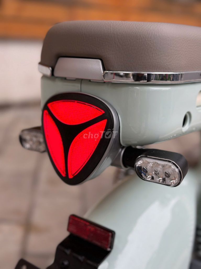 🚨 GIÁ SỐC – XE MÁY ĐIỆN YADEA I8 CHỈ 12.990.000. Mua bán Xe điện tại undefined undefined được đăng bởi Vinh Đạt Lâm hình 8