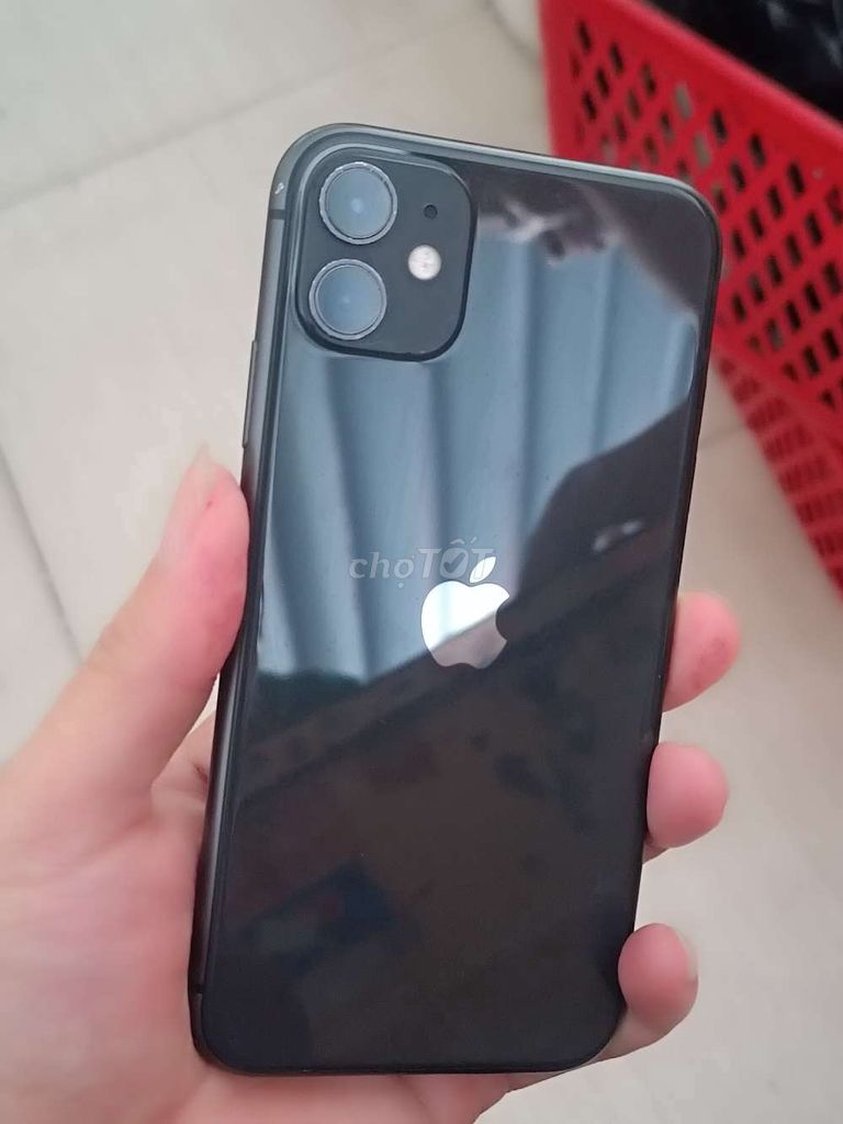 (Đà Nẵng) thanh lý iPhone 11 lock zin pin 100. Mua bán Điện thoại tại Quận Cẩm Lệ Đà Nẵng được đăng bởi Nguyễn Đức Ngà hình 1