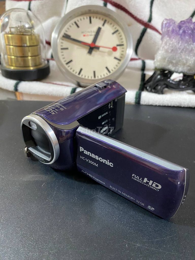 Máy quay phim Panasonic HC-V300M. Mua bán Máy ảnh, Máy quay tại Huyện Trà Ôn Vĩnh Long được đăng bởi maximura hình 1