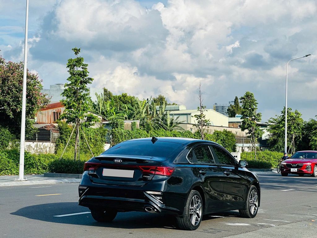 Kia Cerato 2019 luxury 1.6 luxury - 69000km. Mua bán Ô tô tại Thành phố Dĩ An Bình Dương được đăng bởi Siêu Thị Ô Tô Bình Dương  hình 6