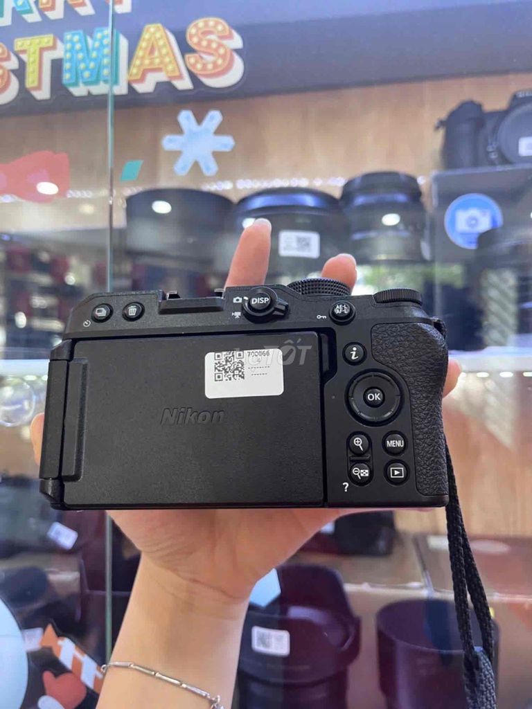 Máy ảnh Nikon Z30 Đen Đã sử dụng. Mua bán Máy ảnh, Máy quay tại Quận Ninh Kiều Cần Thơ được đăng bởi Trương Kiều Trinh hình 1