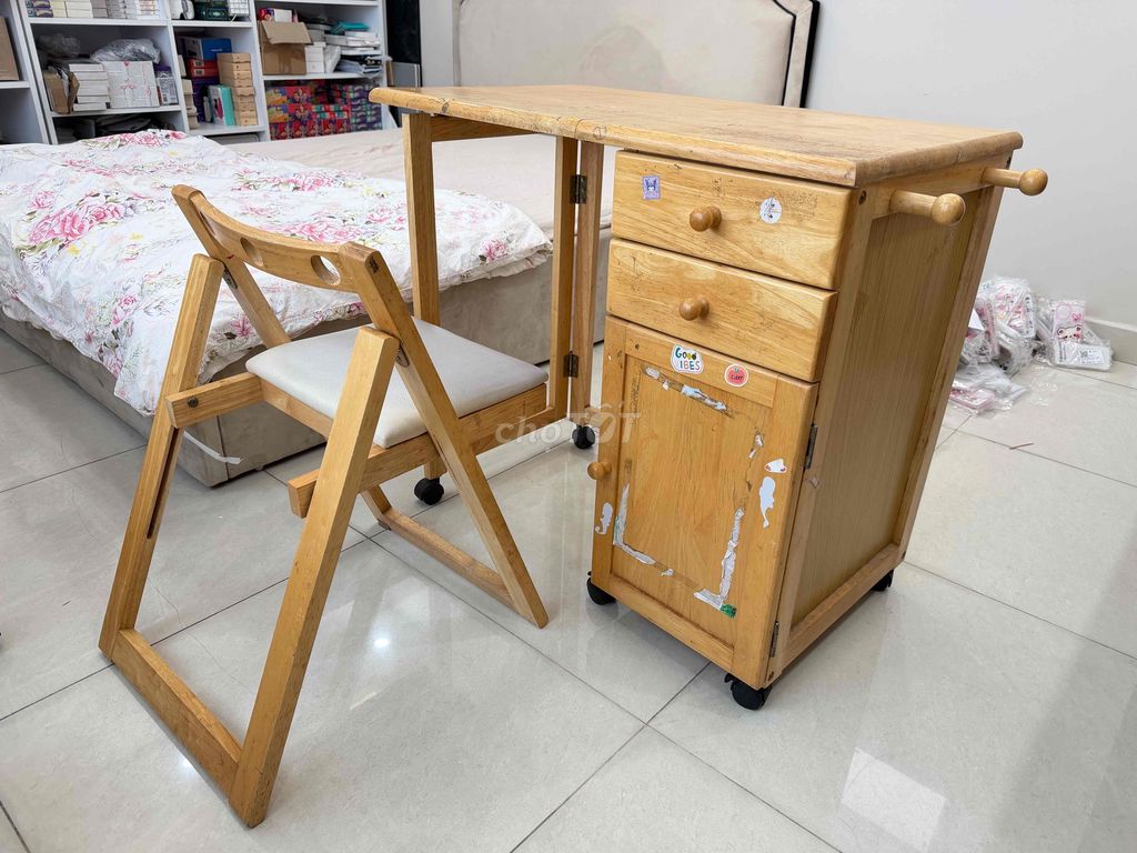 Bàn học gỗ xếp gọn màu vàng nhạt. Mua bán Bàn ghế tại Quận Phú Nhuận Tp Hồ Chí Minh được đăng bởi RiOshop hình 1
