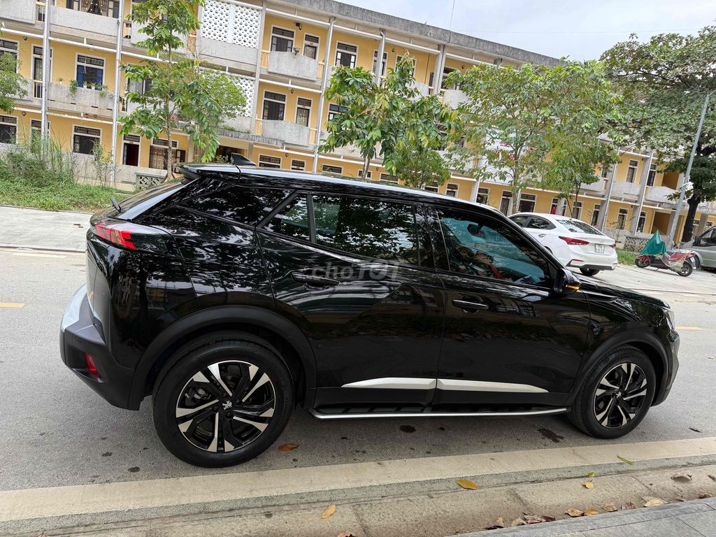 Peugeot 2008 2021 Active 1.2 AT - 41000 km. Mua bán Ô tô tại Thành phố Huế Thừa Thiên Huế được đăng bởi Hoàng Tàu  hình 3