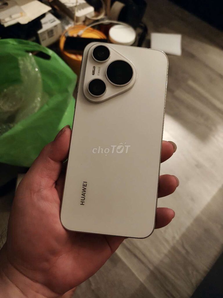Huawei Pura 70(12/256)màu trắng full google app gl. Mua bán Điện thoại tại Quận 5 Tp Hồ Chí Minh được đăng bởi Strawberry Mobile hình 1