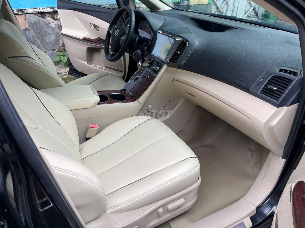 Venza 2.7 có rada , bản full nhất , rất đẹp. Mua bán Ô tô tại Quận 11 Tp Hồ Chí Minh được đăng bởi Phutungotoson hình 15