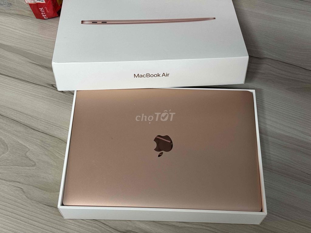 Macbook Air 2020 -13 inch -M1 , Ram 16 gb- 512 GB