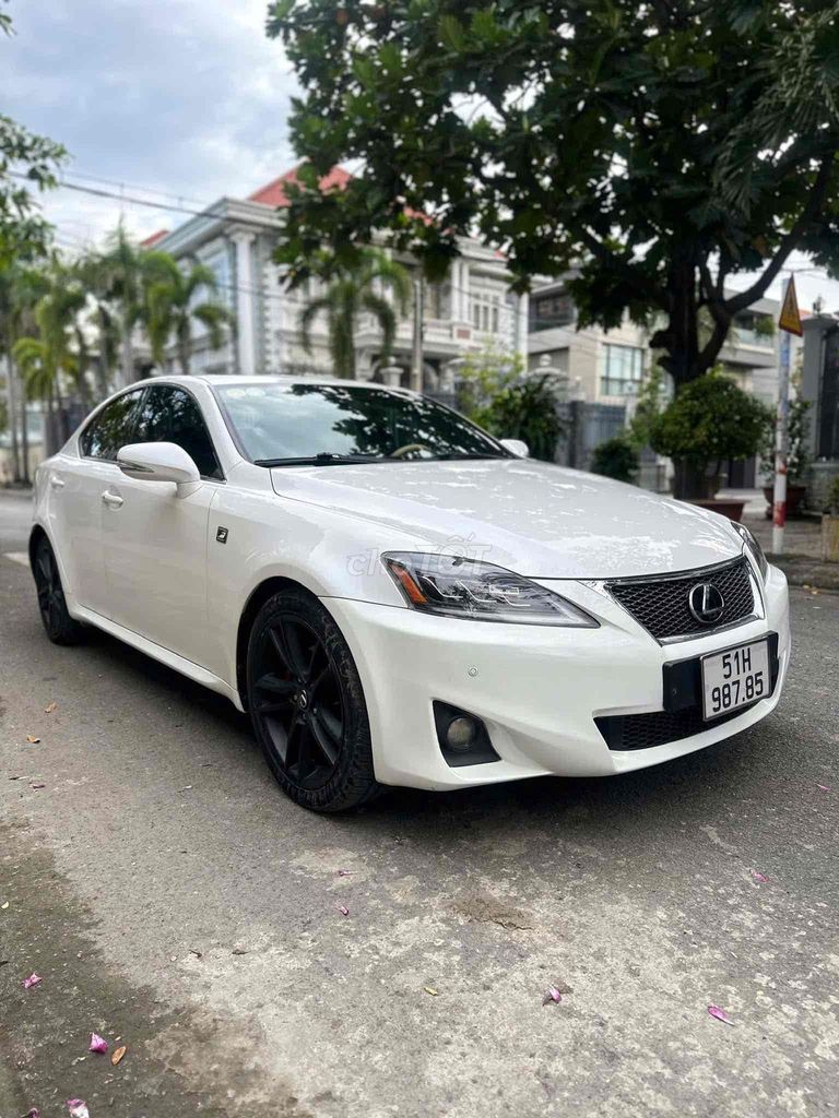 Lexus IS250 2010 Trắng 50000 km. Mua bán Ô tô tại Quận Long Biên Hà Nội được đăng bởi Lâm quốc bảo hình 1
