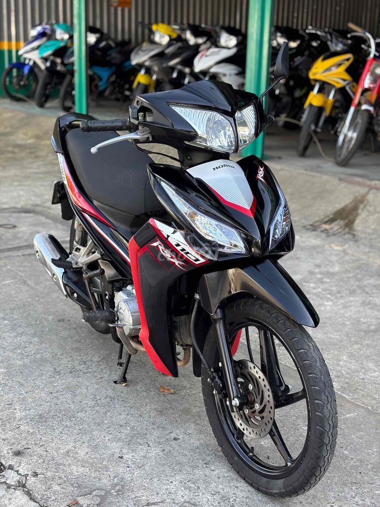 Honda Wave RSX 110 Đen đỏ. Mua bán Xe máy tại Thị xã Bến Cát Bình Dương được đăng bởi xe máy trả góp tín nghĩa  hình 9