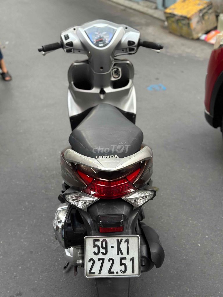cần bán xe vision 2012 bstp may zin êm ru. Mua bán Xe máy tại Quận Tân Bình Tp Hồ Chí Minh được đăng bởi Duy Lựợng hình 2