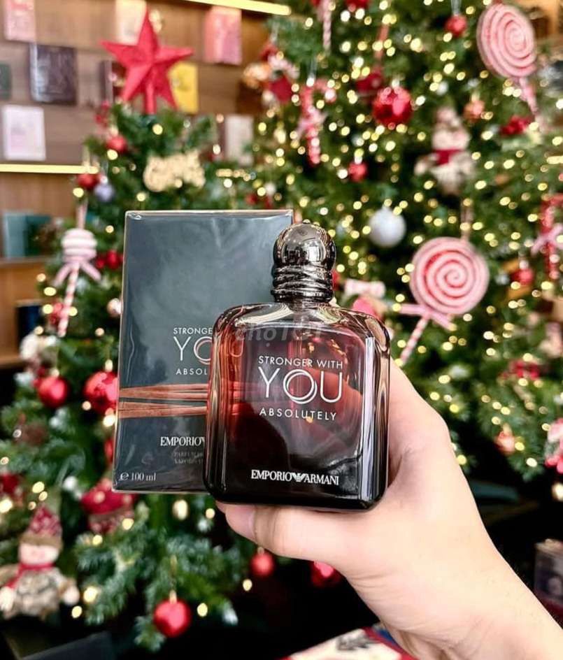 Mình 1 gốc Armani You Absolutely 70/100ml cần pass