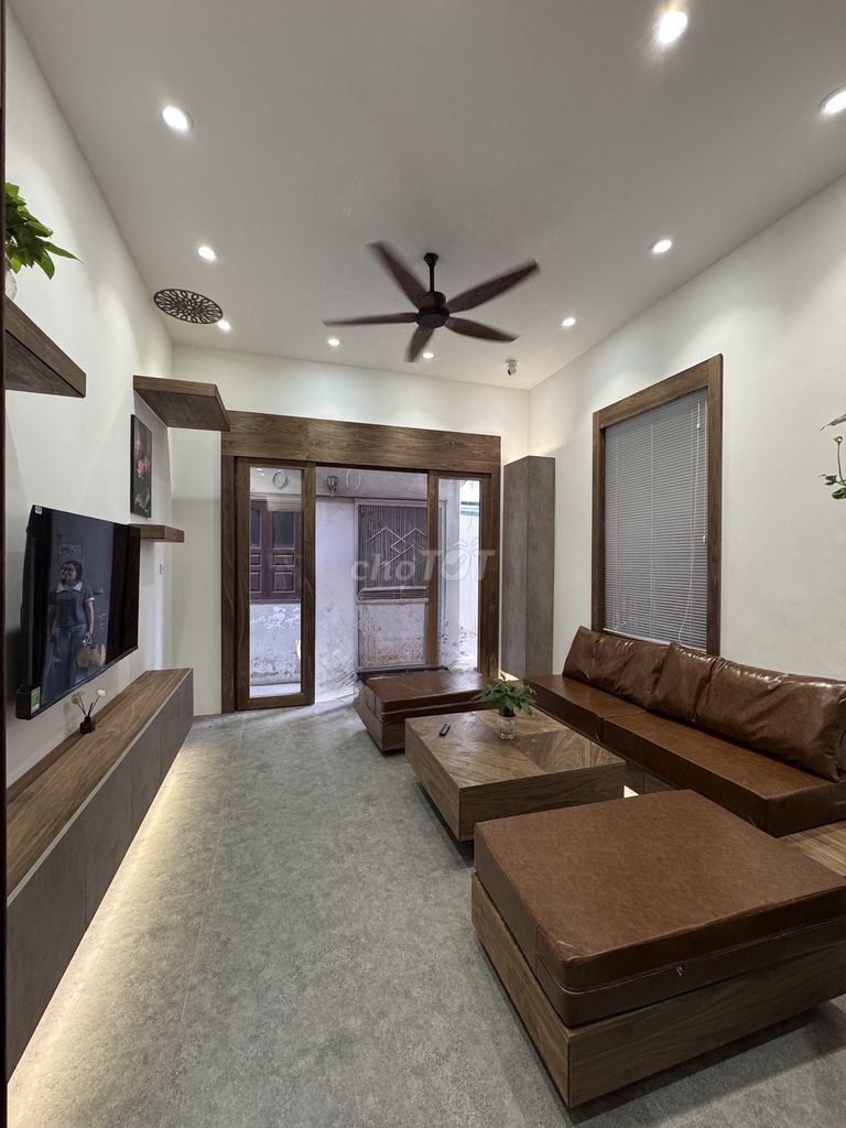 Chính chủ gửi bán nhà Trương Định 28m x 4 tầng lô góc. Mua bán nhà ở tại Quận Hoàng Mai Hà Nội được đăng bởi Tuyến Nguyễn hình 1