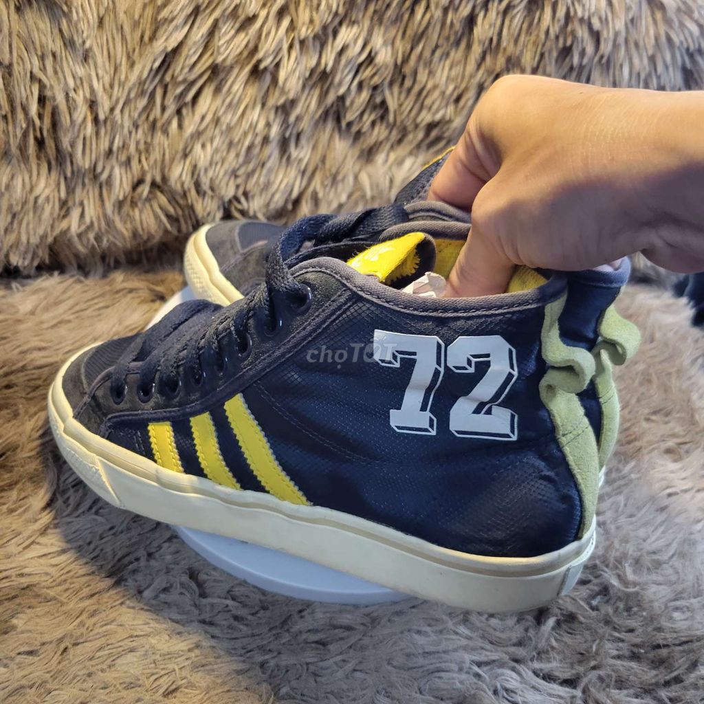 Adidas sọc vàng size 40. Mua bán Giày dép tại Huyện Hóc Môn Tp Hồ Chí Minh được đăng bởi Giày Cũ  hình 2