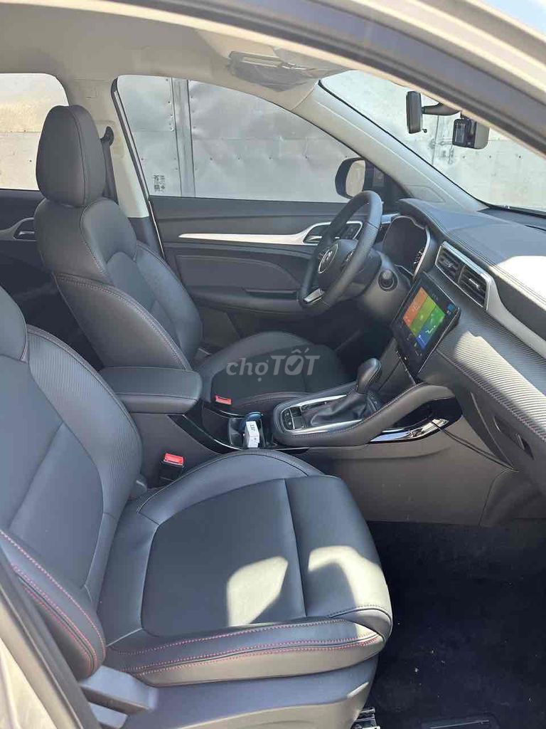 MG MGZS 2023 Standard 1.5 AT 2WD - 10000 km. Mua bán Ô tô tại Thành phố Châu Đốc An Giang được đăng bởi Nguyễn Hiệp  hình 19