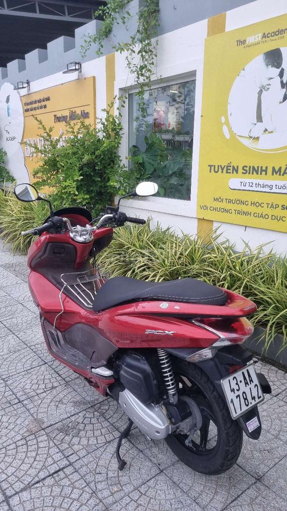 Скутер Honda PCX 2013, красный