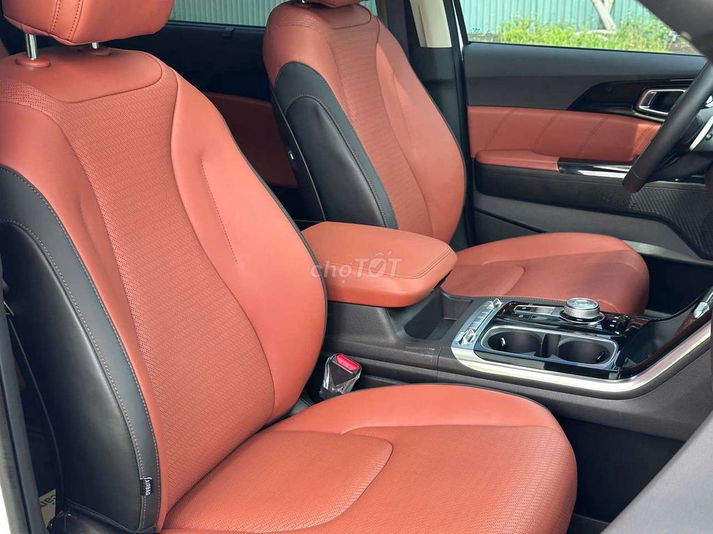 Kia carnival 2.2D signature 7s- 26000 km. Mua bán Ô tô tại Thành phố Thủ Đức Tp Hồ Chí Minh được đăng bởi Ms Hiệp  hình 10