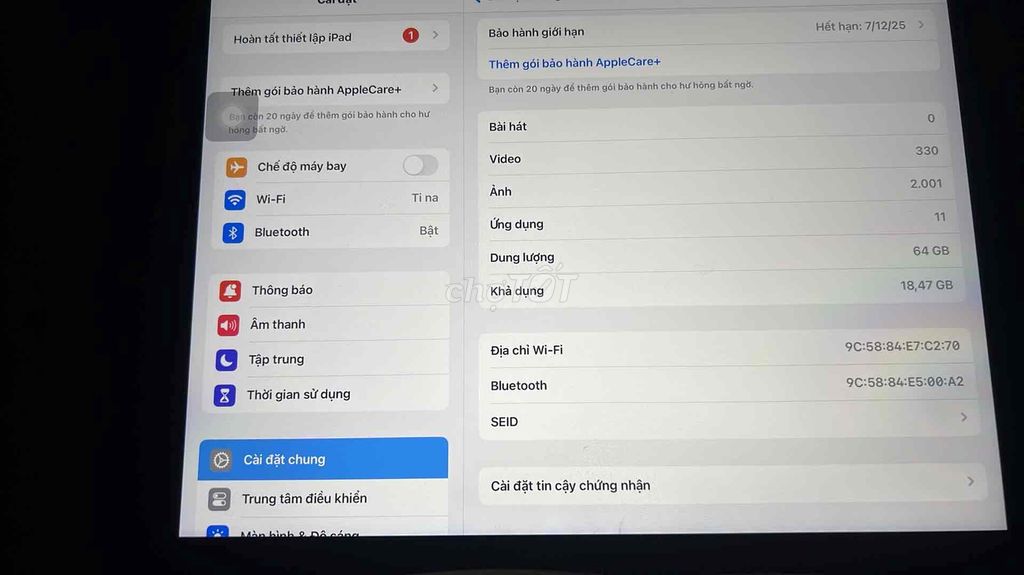 ipad gen 9 màu xám bản wifi ,64gb,còn bảo hành