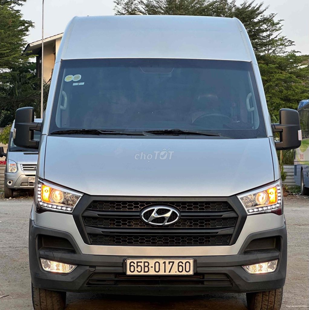 Hyundai Solati 2019 không kinh doanh zin rất đẹp. Mua bán Ô tô tại Quận Bình Tân Tp Hồ Chí Minh được đăng bởi Xe Hồng Minh hình 1