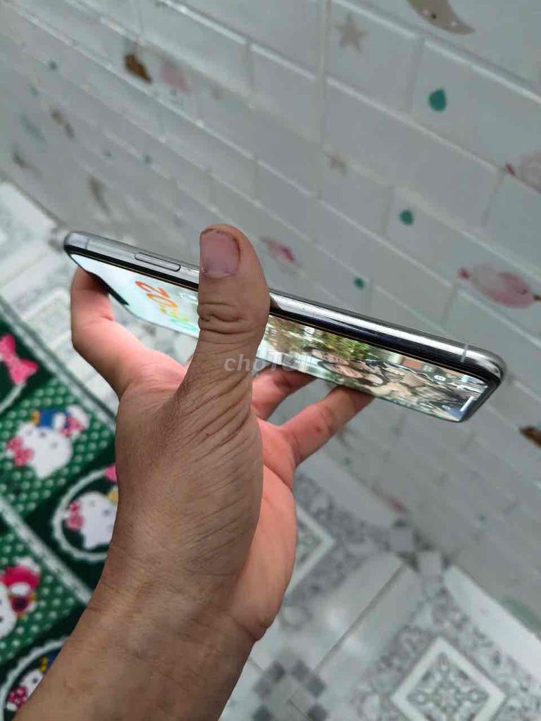 iPhone XS Max 256GB Bạc LL/A Đã dùng. Mua bán Điện thoại tại Thành phố Biên Hòa Đồng Nai được đăng bởi Hoa Le Huu hình 1