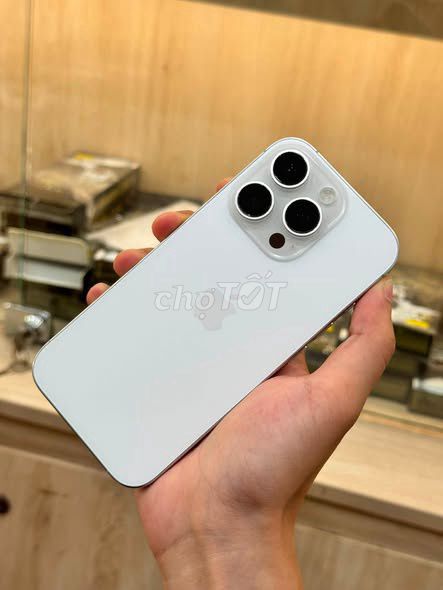 Apple iPhone 16 Pro 128GB Trắng Zin all . Máy Đẹp. Mua bán Điện thoại tại Quận Đống Đa Hà Nội được đăng bởi Bùi Hiếu  H iStore hình 1