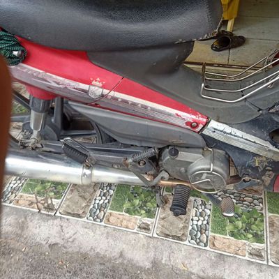 Xe còn ngon máy khỏe êm du hợp với a/e cho hàng