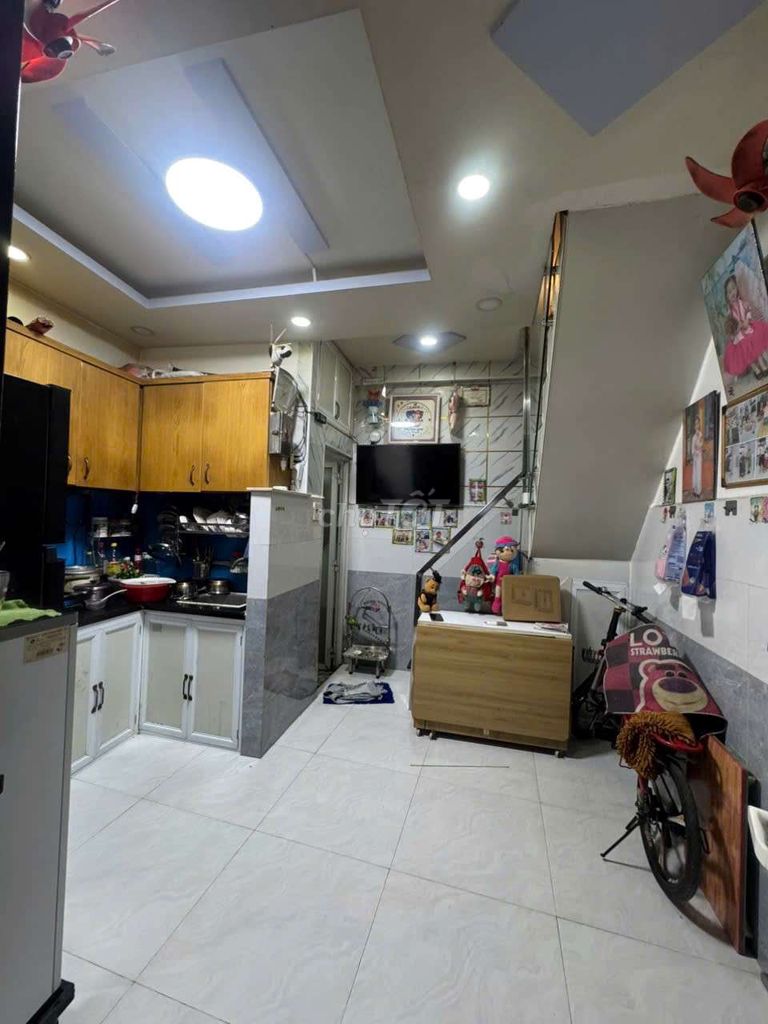 Bán nhà đường 19/ 51 p tân quy Q 7