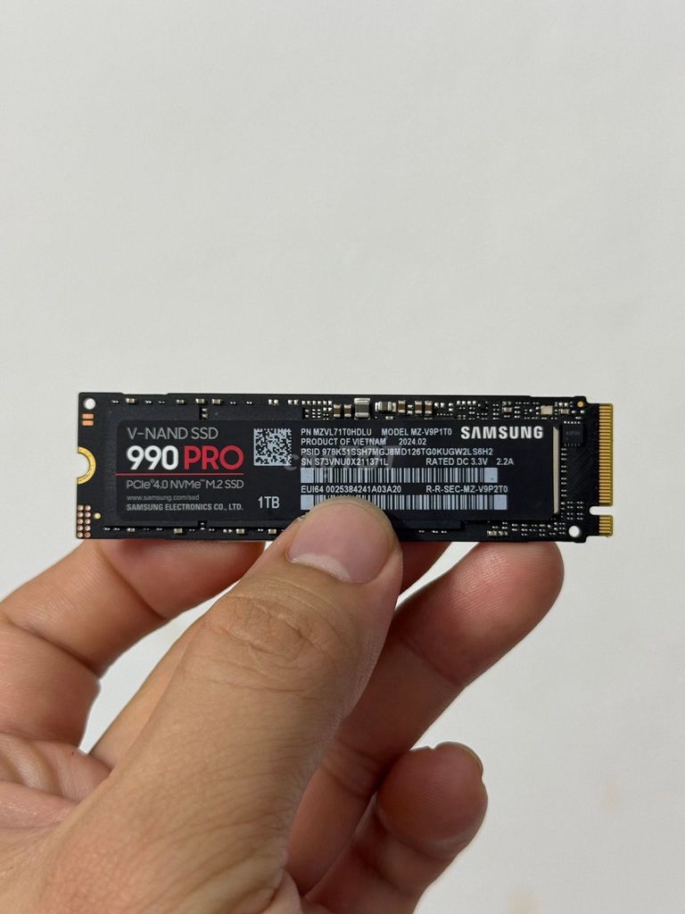 Ổ cứng SSD Samsung 990 PRO 1TB NVMe M.2 (SK 98%). Mua bán Linh kiện (RAM, Card...) tại Quận Thanh Khê Đà Nẵng được đăng bởi Hoàng Dương hình 1