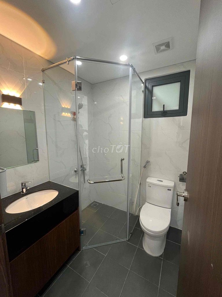 Bright 2-bedroom apartment in the heart of FPT City — photo 5