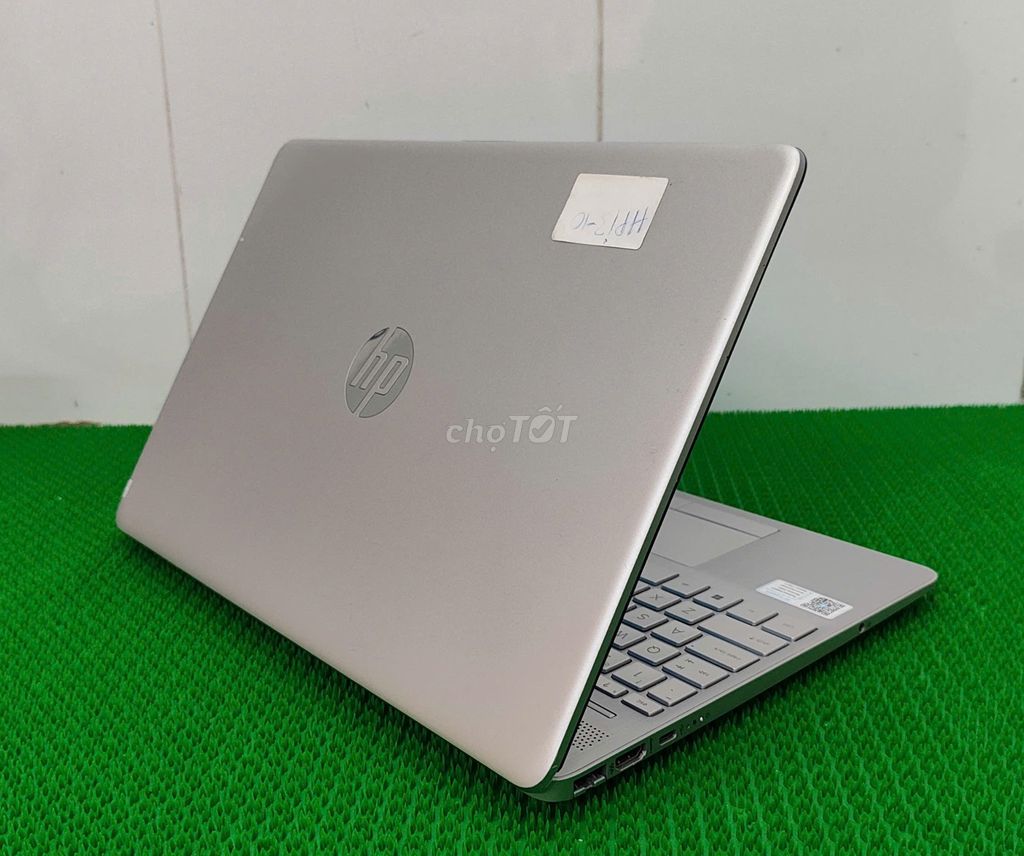 Hp laptop 15s / i3-10110U / 8 / 256 màn 15.6in