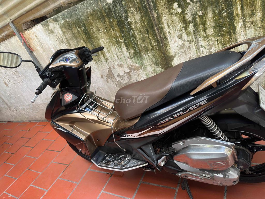 Bán để đổi xe cho vợ. Mua bán Xe máy tại Quận Lê Chân Hải Phòng được đăng bởi Trần Kim Tuấn hình 4