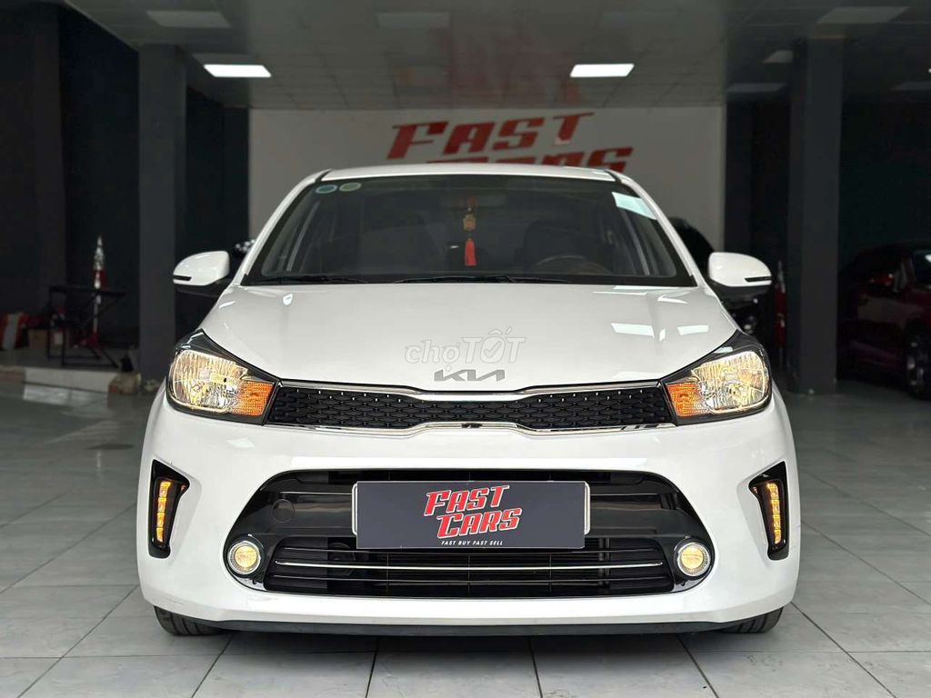 Kia Soluto 2022 Luxury 1.4AT, màu trắng, 23.000 km