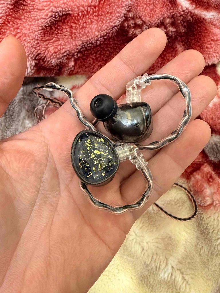 Tai nghe DIY Đen 1DD 2BA. Mua bán Tivi, Âm thanh tại Thị xã Từ Sơn Bắc Ninh được đăng bởi Khương Mạnh Quý hình 1