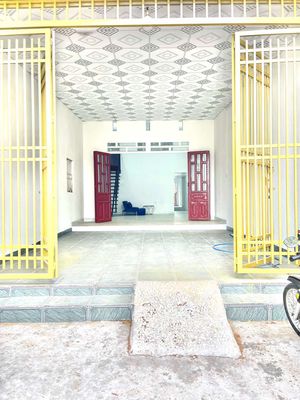 Cho thuê nhà cấp 4 150m2 có gác lững