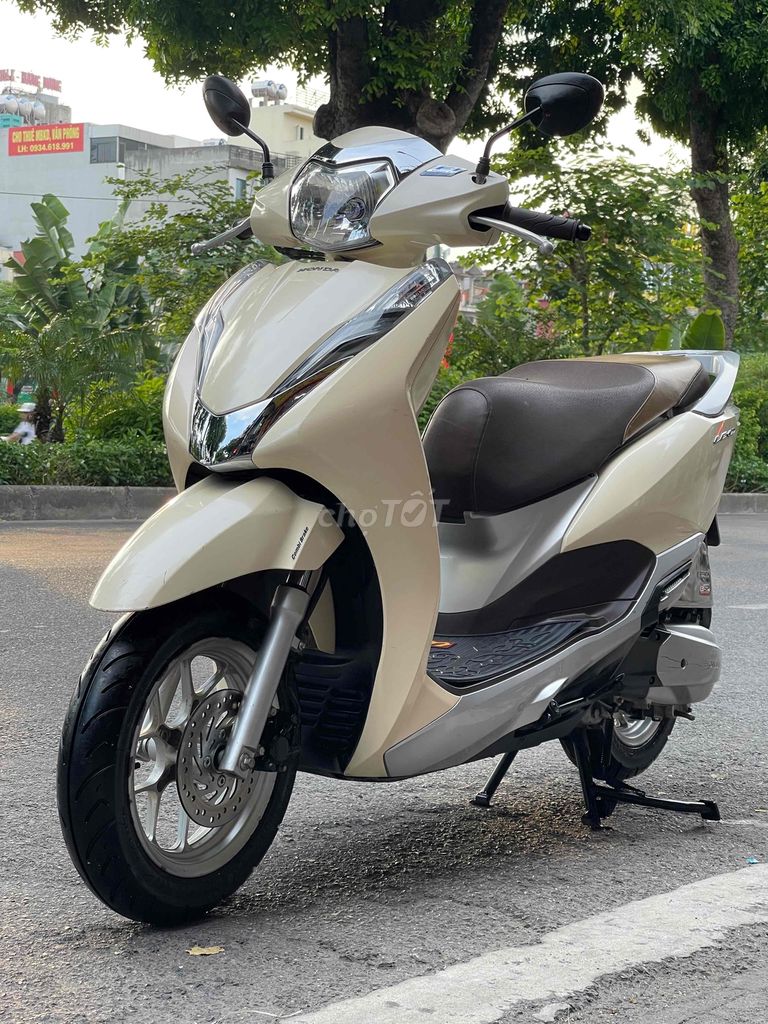 LEAD 125 chính chủ xe chất lượng. Mua bán Xe máy tại Quận Đống Đa Hà Nội được đăng bởi Hà hình 2