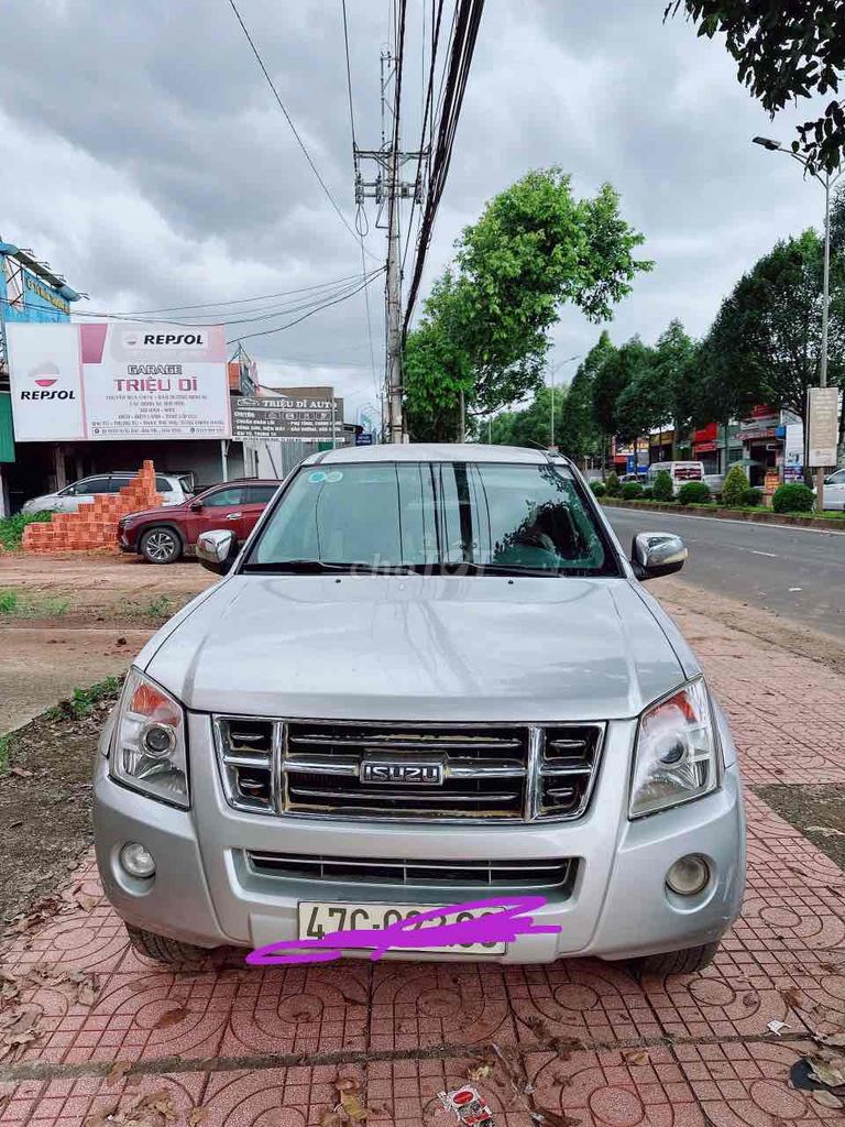 Isuzu Dmax 2008 - 200000 km. Mua bán Ô tô tại Huyện Đắk Mil Đắk Nông được đăng bởi Tuan hình 5