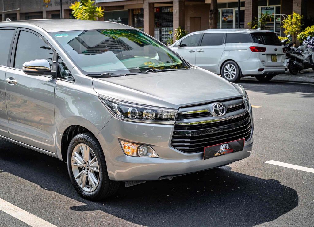 Toyota Innova 2017 2.0V Bạc 55.000 km. Mua bán Ô tô tại Quận 7 Tp Hồ Chí Minh được đăng bởi Dương Phương hình 3
