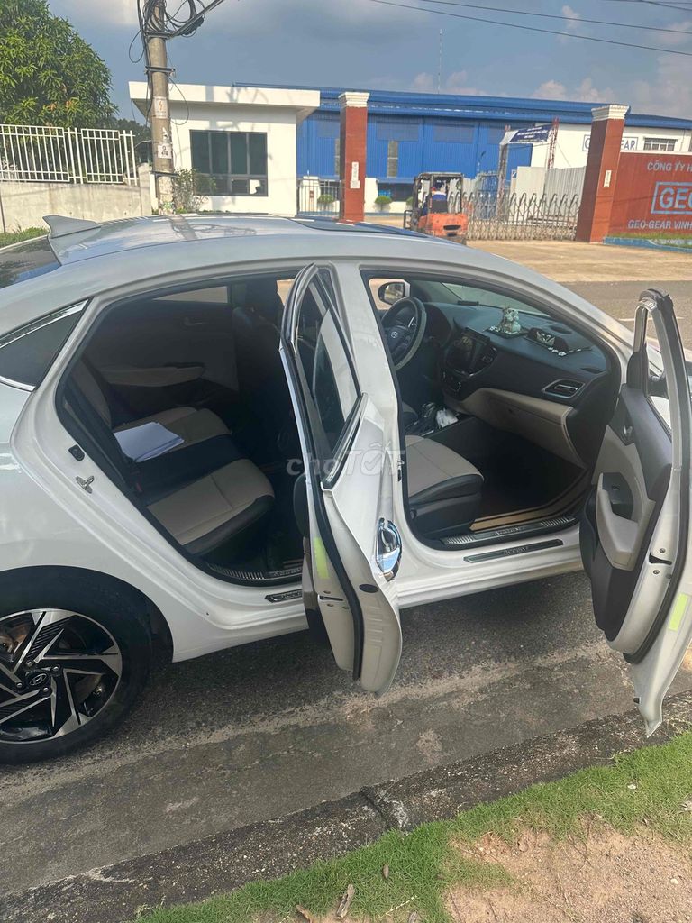 Hyundai Accent 2021 1.4 AT Đặc Biệt - 77000 km. Mua bán Ô tô tại Thành phố Vĩnh Yên Vĩnh Phúc được đăng bởi Nguyễn Ngọc hình 6