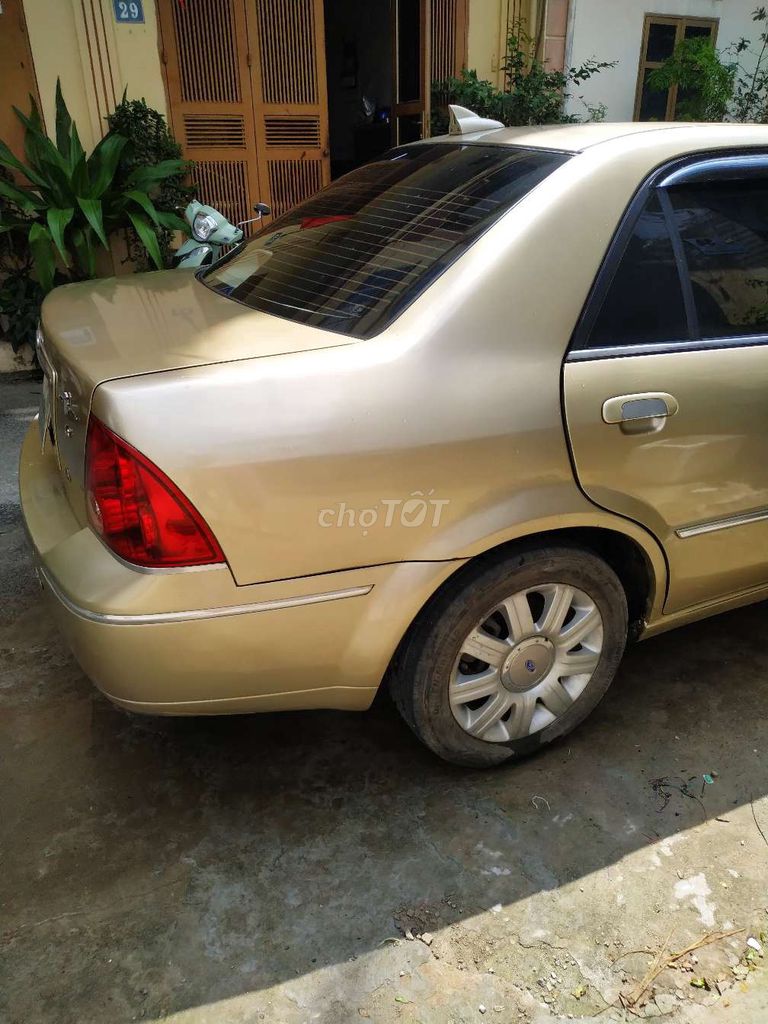Đổi xe cần bán ford laser 2004 GHIA 1.8 AT.. Mua bán Ô tô tại Thành phố Hòa Bình Hòa Bình được đăng bởi Thanh hình 2