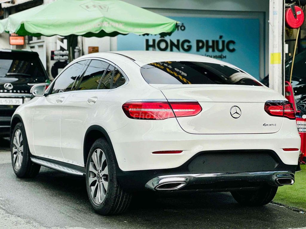 Mercedes-Benz GLC300 Coupe 2017 4MATIC. Mua bán Ô tô tại Quận 8 Tp Hồ Chí Minh được đăng bởi Hồng Phúc hình 1